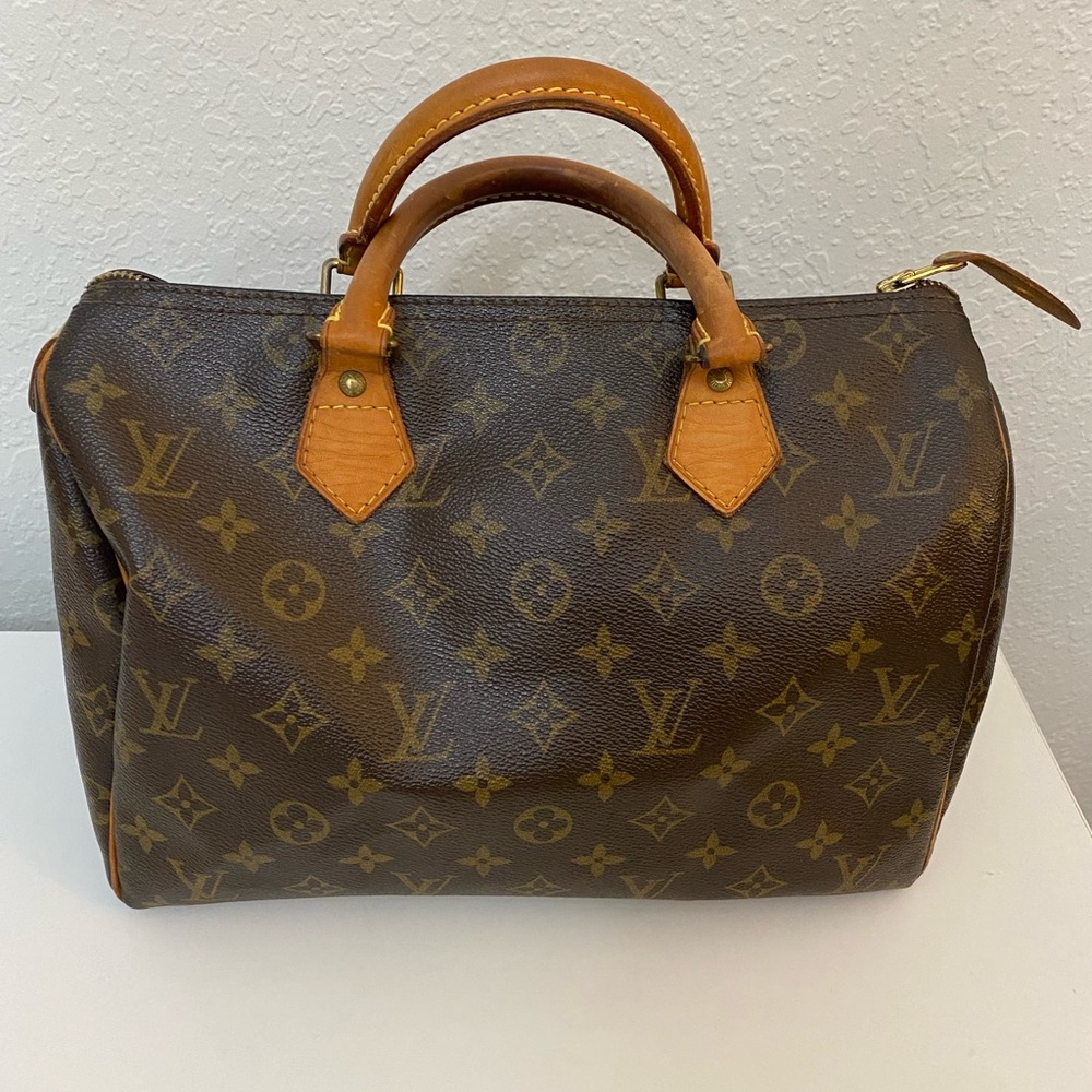 Louis Vuitton Speedy 30